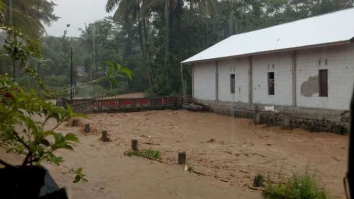 Banjir Rendam Dua Desa di Banyumas, Ratusan Rumah Terendam dan Jembatan Rusak