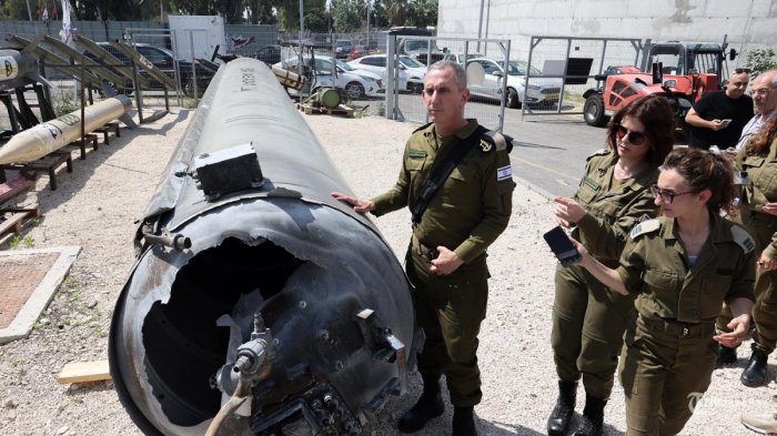 Serangan Rudal Iran Sebabkan Kepanikan di Israel, 86 Orang Terluka