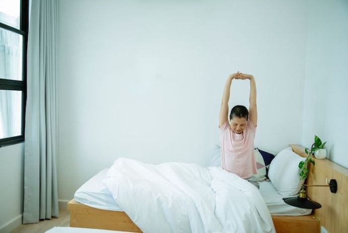 Penyebab Badan Pegal Saat Bangun, Bukan Sekadar Salah Tidur