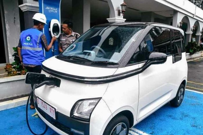Perbandingan Harga Kendaraan Listrik di Indonesia dan Luar Negeri